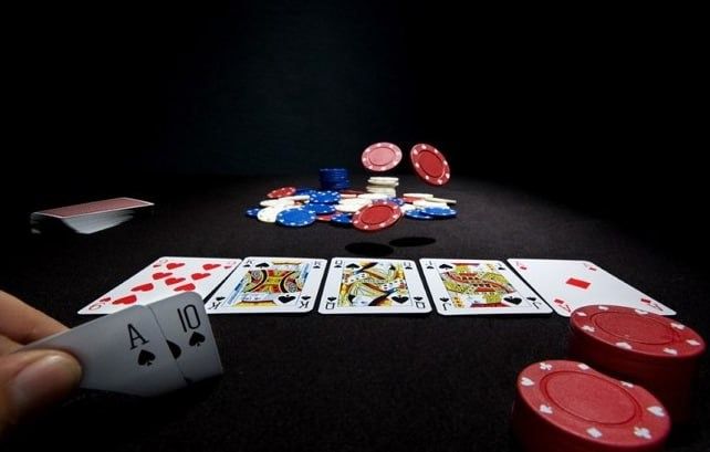 Mystic Slots کیسینو میں ایک آن لائن گیم کا انتخاب کریں۔